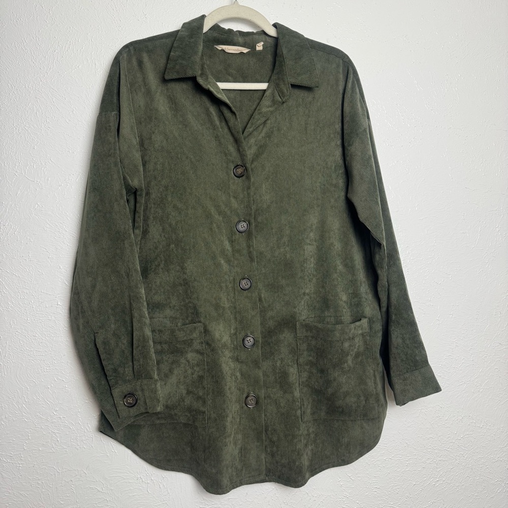 Soft Surroundings Forest Green Ribbed Suede Like Button Front Shacket‎ Top